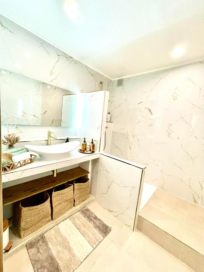 Spacious Loft, Duplex, Old Town, 3 Bedrooms - Easy Check-In Nice Exteriér fotografie